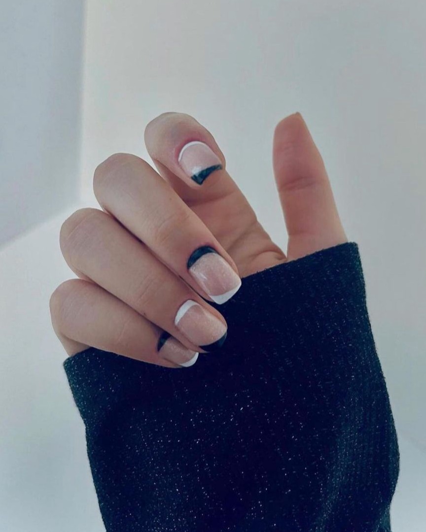 nail manicure example